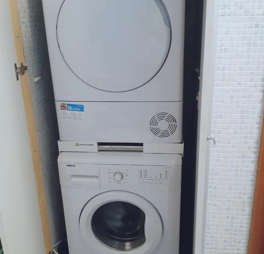 Apartment A Few Minutes From The Center And Colosseum Ρώμη